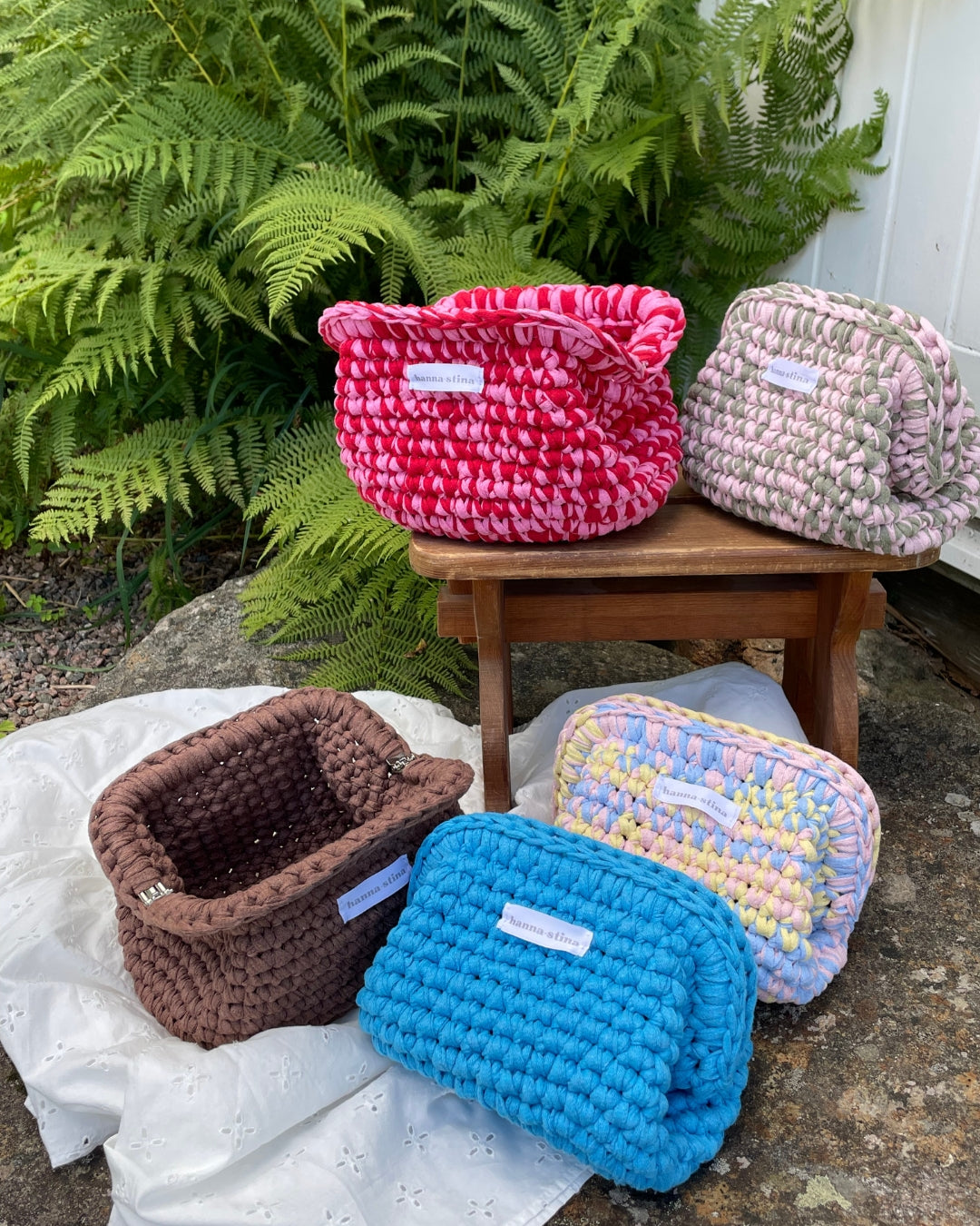 Pattern Ester Makeup Bag