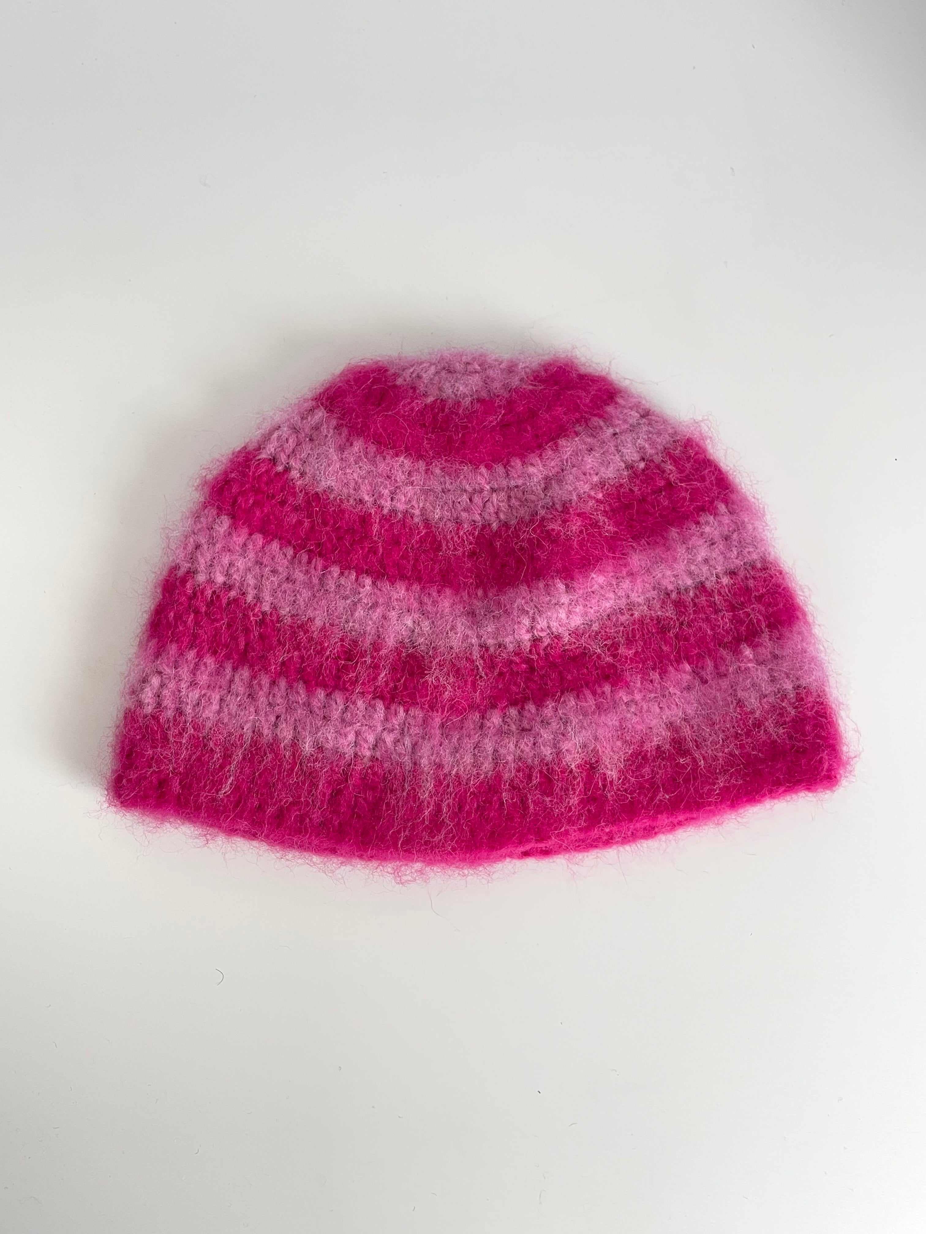 Juna Beanie - Cerise