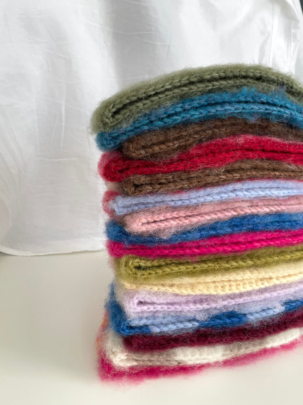 Juna Beanie - Blue/brown